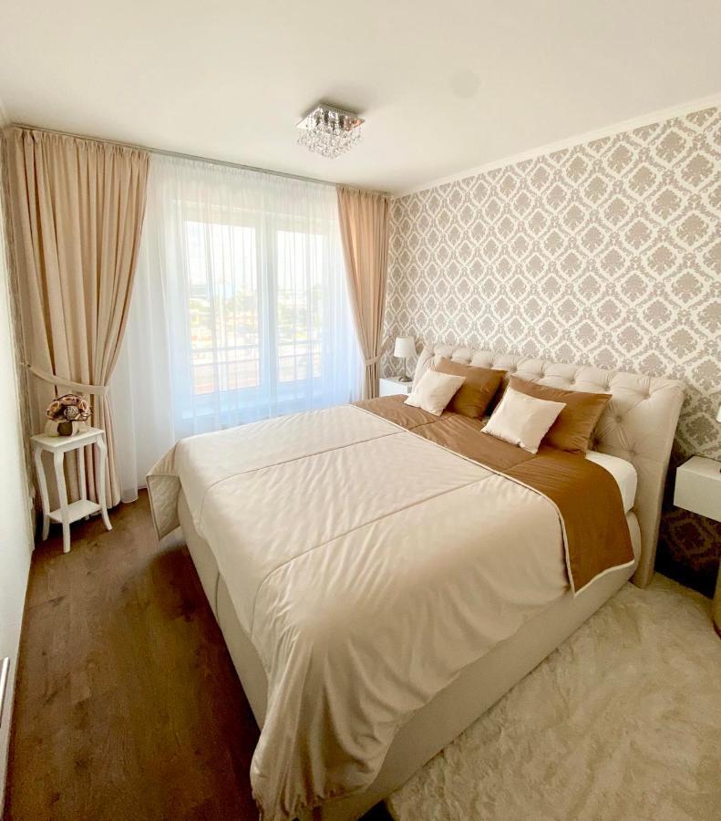 Die Oase - Luxurious Apartment Near The City Center With Free Parking Pressburg Exterior foto